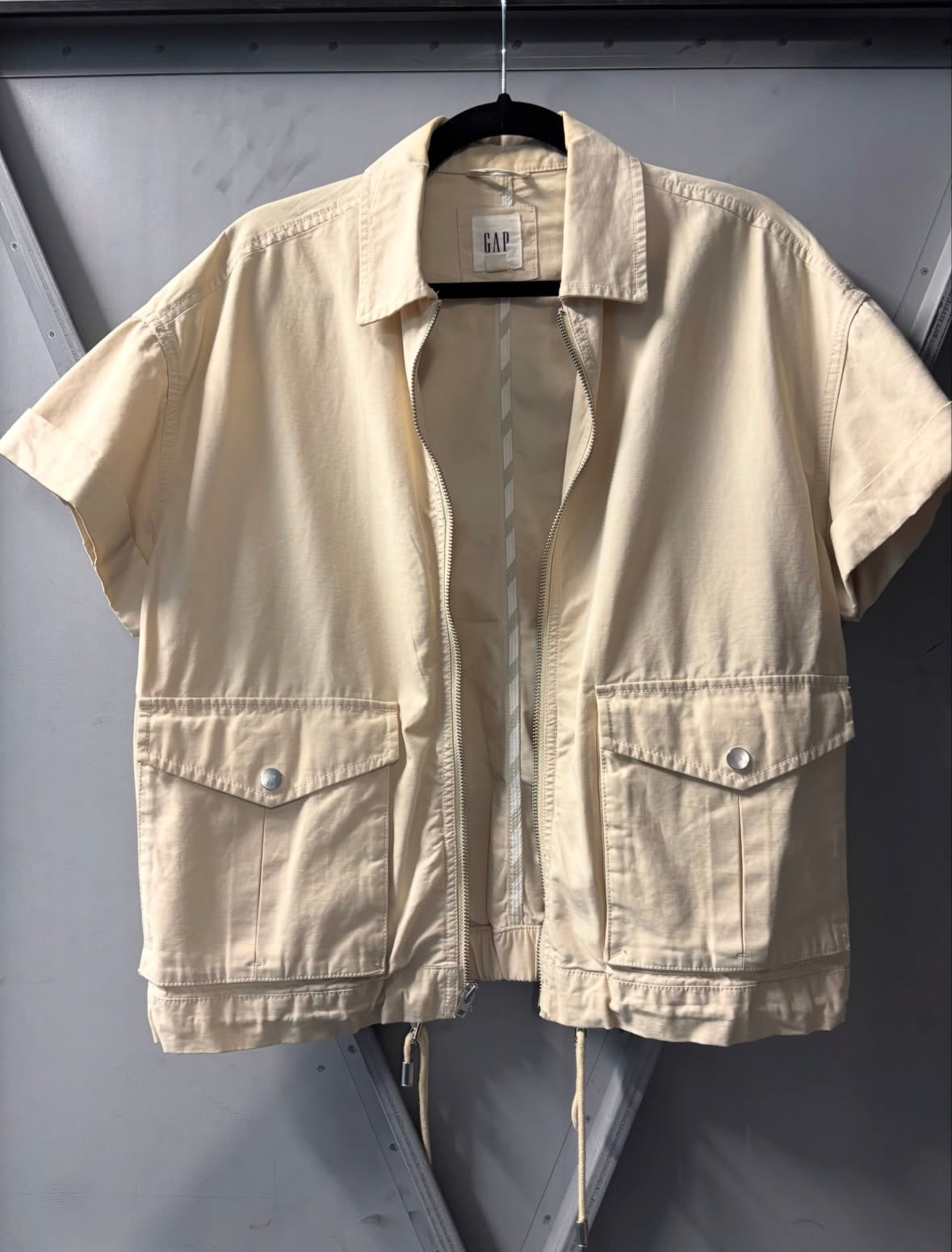 GAP Cream Short Sleeve Utility Jacket